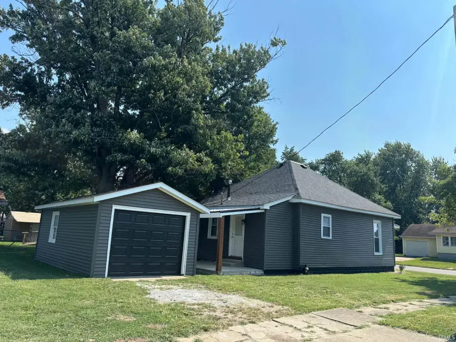 108 W Hefron Street, Washington, IN 47501 - #2