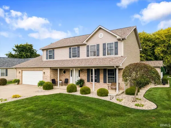 531 Lissaaron Drive, Winchester, IN 47394