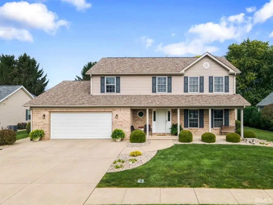 531 Lissaaron Drive, Winchester, IN 47394 - #2