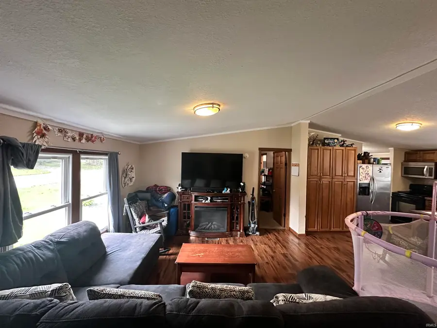 9850 N American Way, Syracuse, IN 46567 - #3