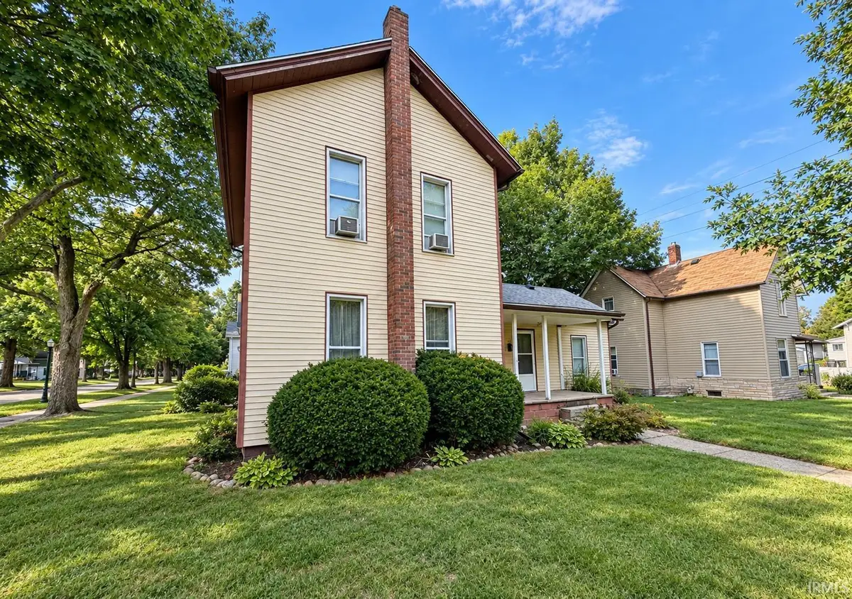 322 W Mitchell Street, Kendallville, IN 46755 - #1