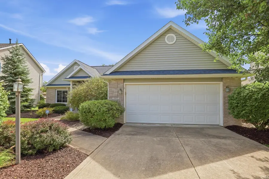 2617 Sugar Tree Drive, Fort Wayne, IN 46818 - #2