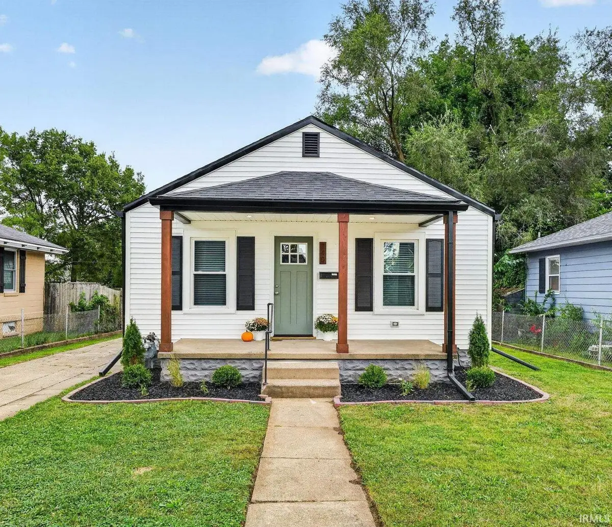 740 E 6th Street, Mishawaka, IN 46544 - #1