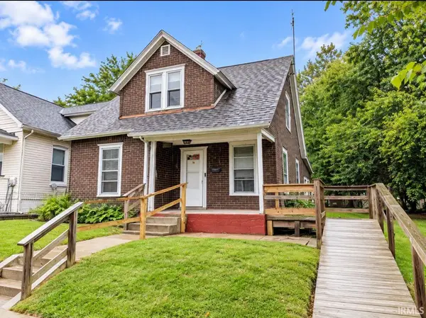 1725 S Scott Street, South Bend, IN 46613