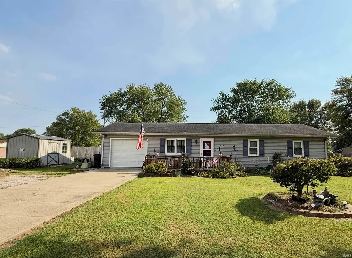 703 9th Street, Grandview, IN 47615 - #1