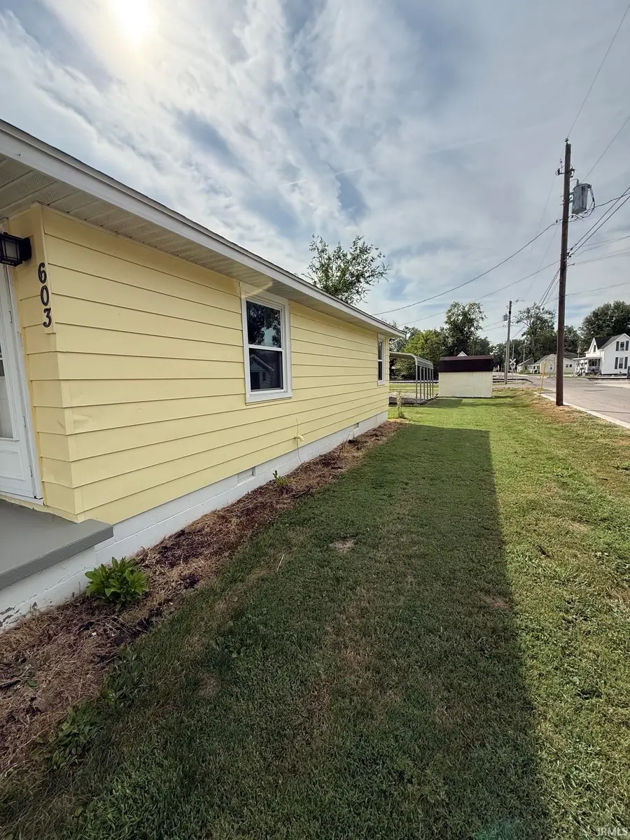 603 E Cherry Street, Boonville, IN 47601 - #2