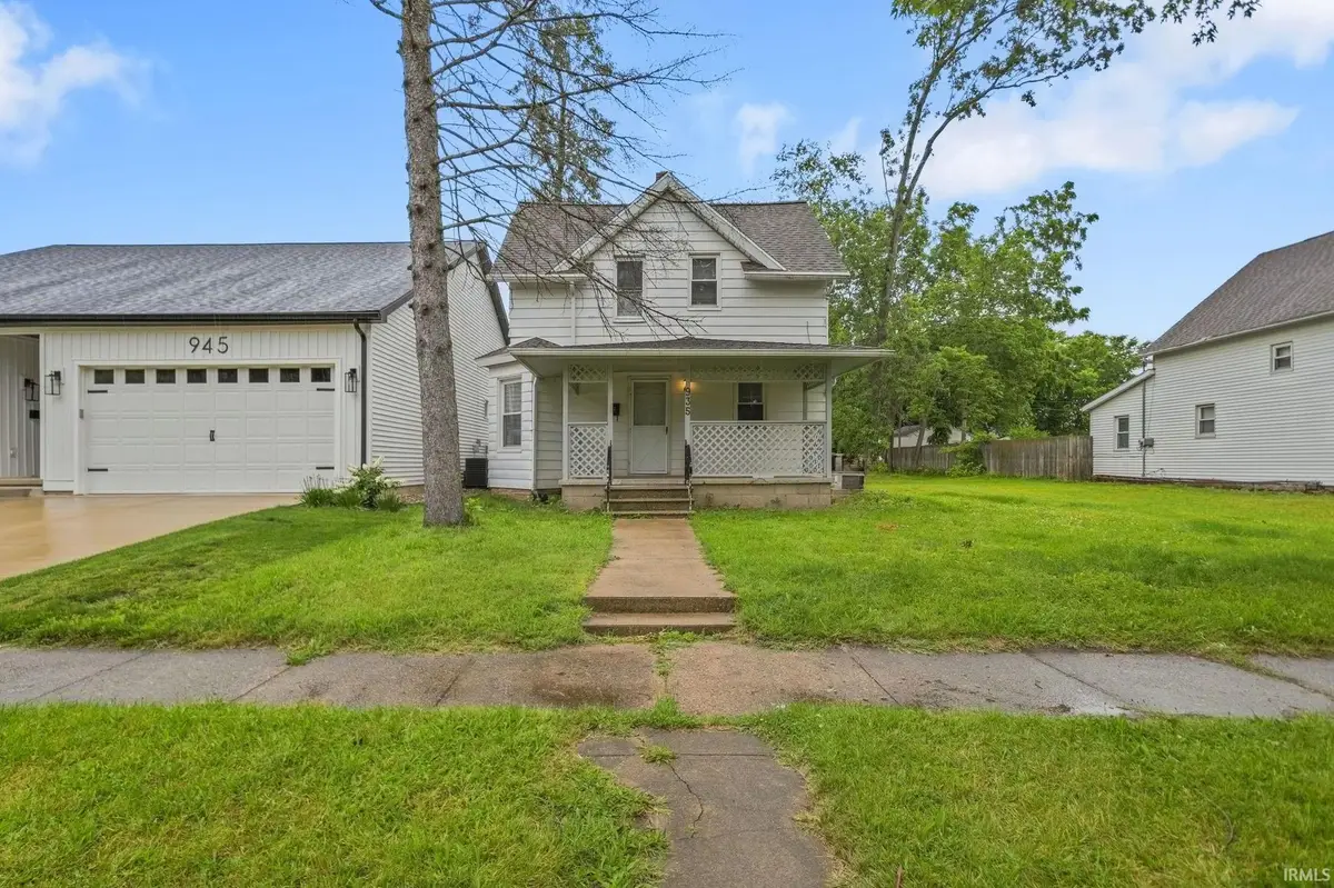 935 S 26th Street, South Bend, IN 46615 - #1