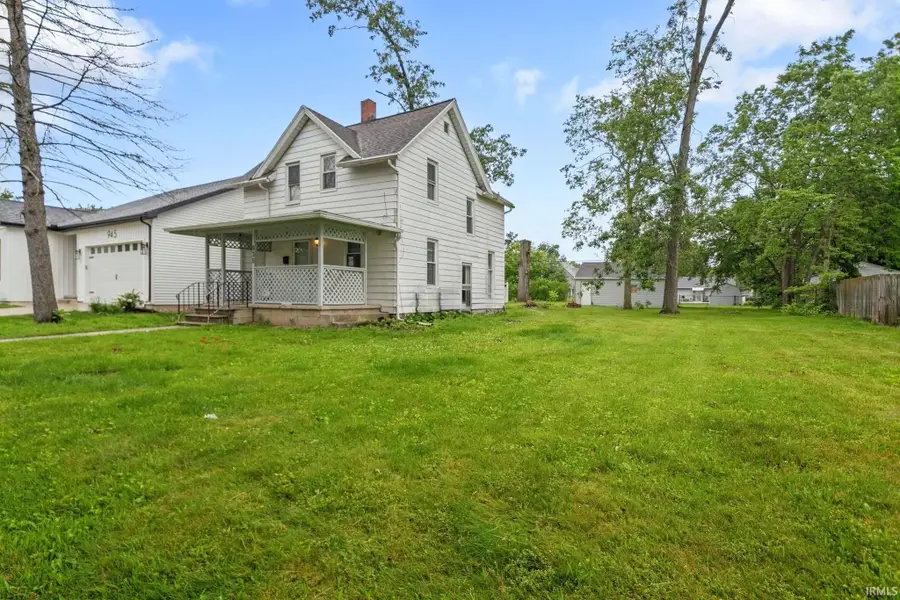 935 S 26th Street, South Bend, IN 46615 - #2