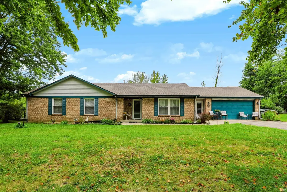 5311 W 300, New Palestine, IN 46163 - #1