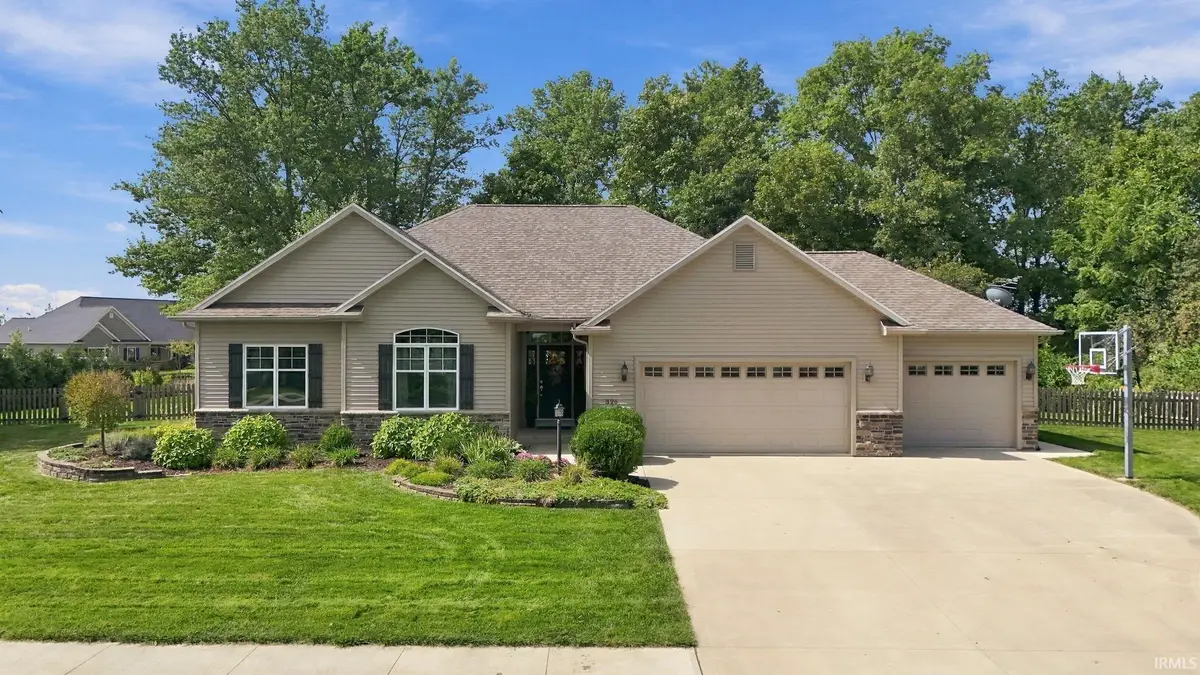 326 Oak Forest Drive, Bluffton, IN 46714 - #1
