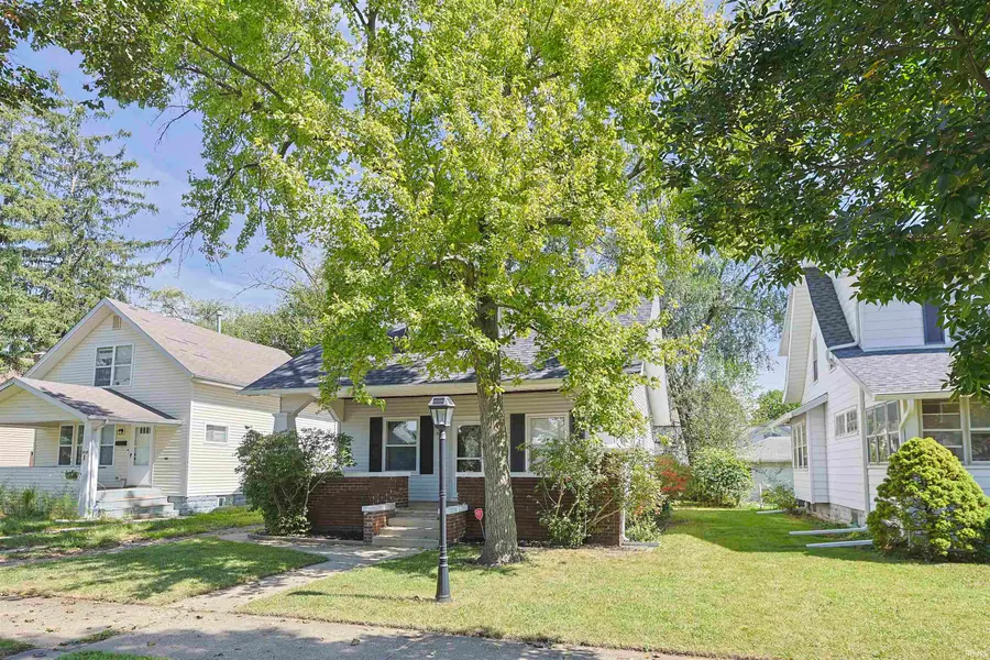 814 S 33rd Street, South Bend, IN 46615 - #2