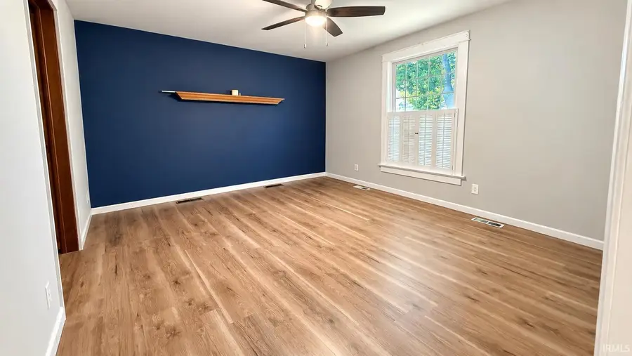 425 W Broadway Street, Logansport, IN 46947 - #2