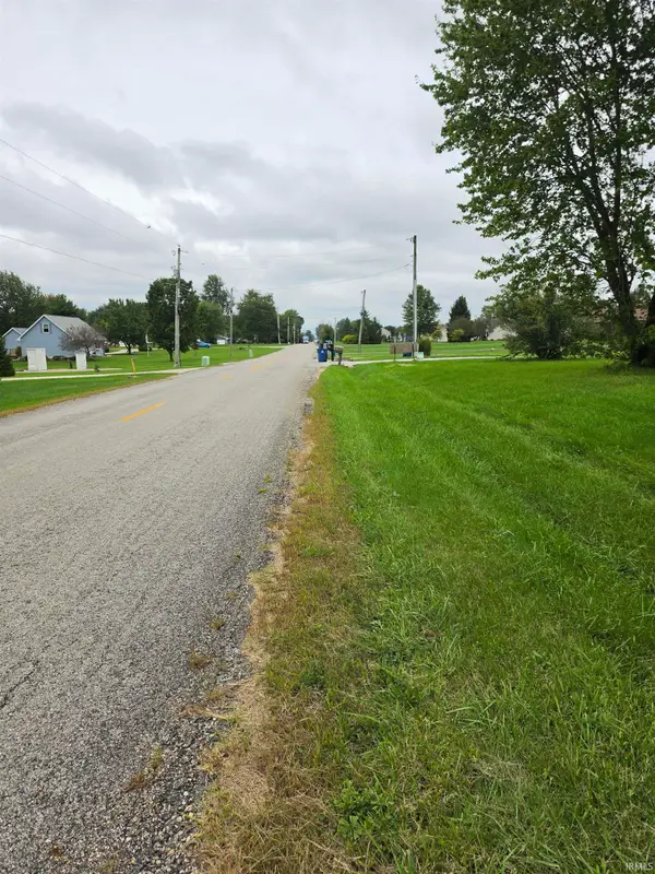 15709 Feighner Road, Roanoke, IN 46783