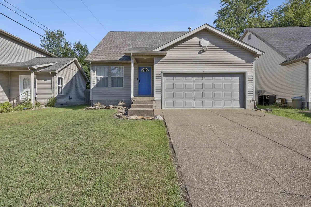 7990 Alexandra Lane, Newburgh, IN 47630 - #1