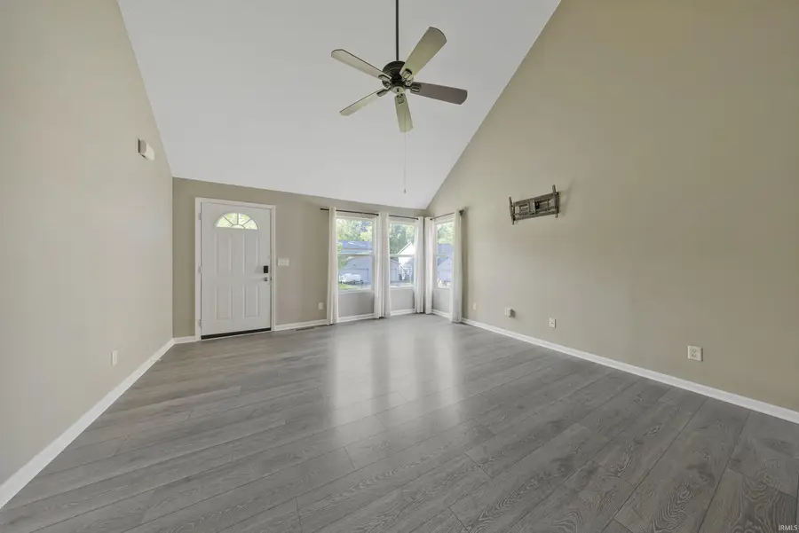7990 Alexandra Lane, Newburgh, IN 47630 - #3