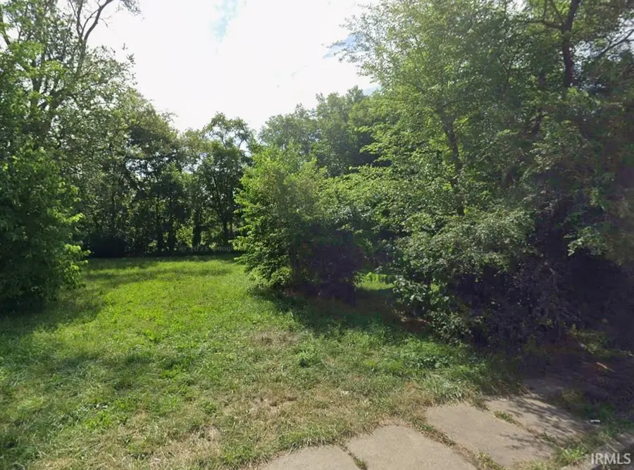 122 N Carlisle Street, South Bend, IN 46628 - #2