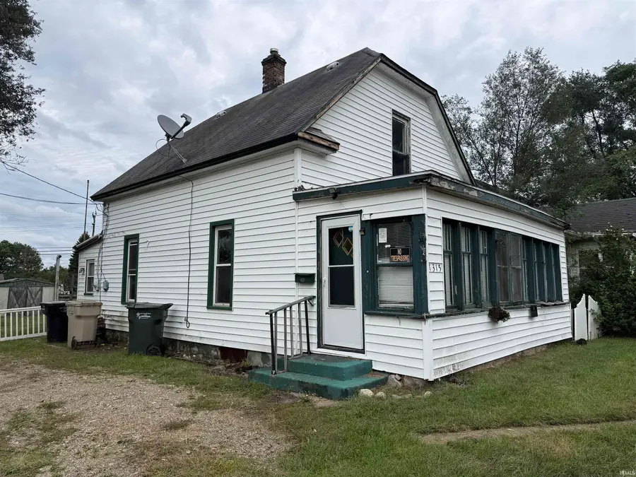 1315 E Indiana Avenue, South Bend, IN 46613 - #2