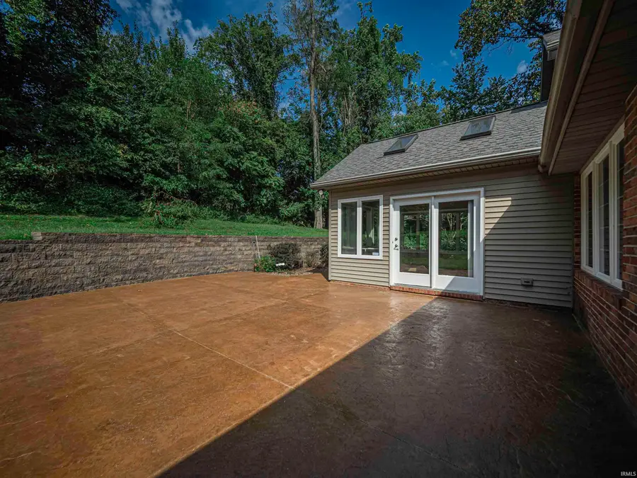 5621 Autumn Ridge Drive, Newburgh, IN 47630 - #2