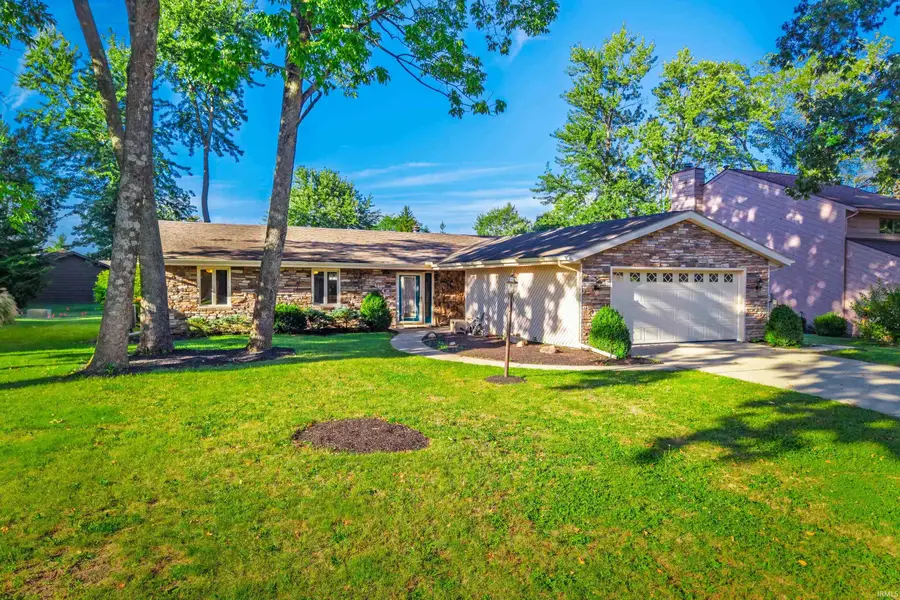 4404 W Kings Row Street, Muncie, IN 47304 - #2