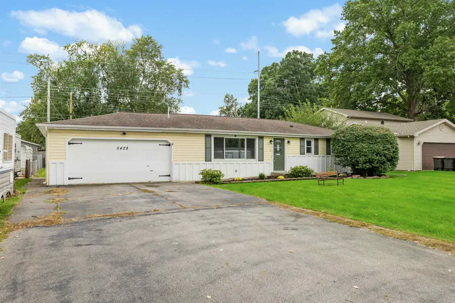 5428 Ashland Drive, Fort Wayne, IN 46835 - #2