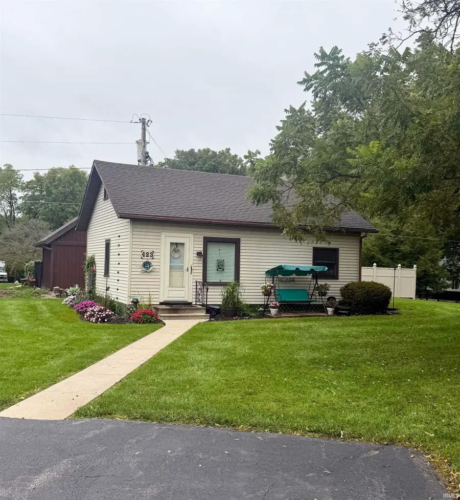 425 S Wayne Street, Bluffton, IN 46714 - #3