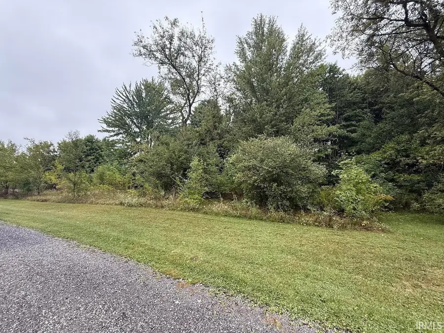 S Mellwood Park Dr. E Drive, Kimmell, IN 46760 - #3