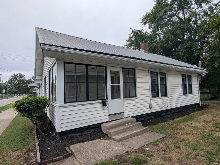 713 S 10 Street, Vincennes, IN 47591 - #2