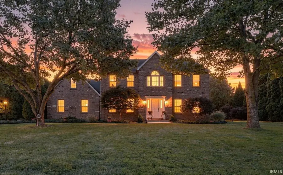 1124 Essex Drive, Auburn, IN 46706 - #2