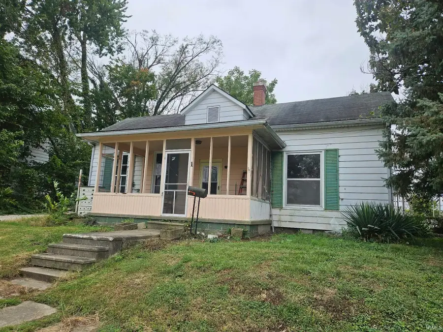 1 E Hefron Street, Washington, IN 47501 - #2