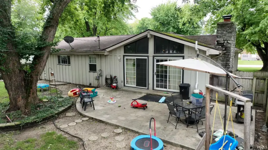 211 N Miller Manor Court, Monticello, IN 47960 - #2