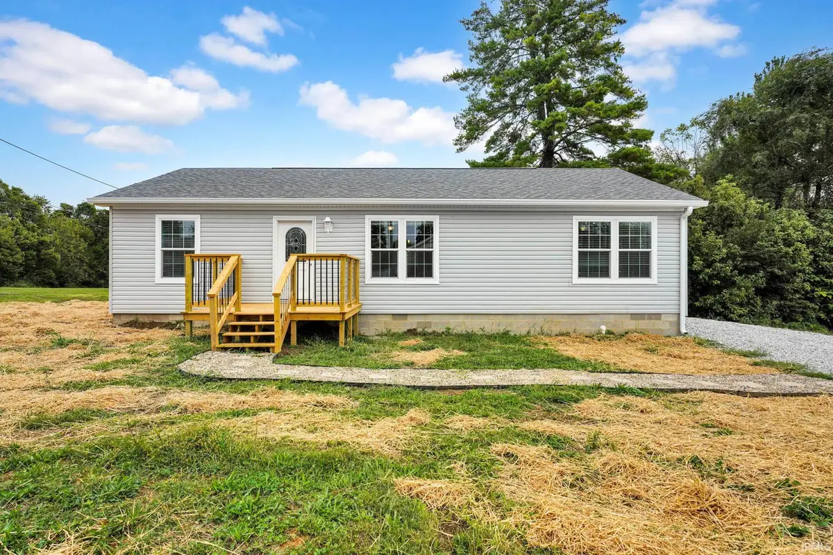 307 N 2nd Street, Mitchell, IN 47446 - #1