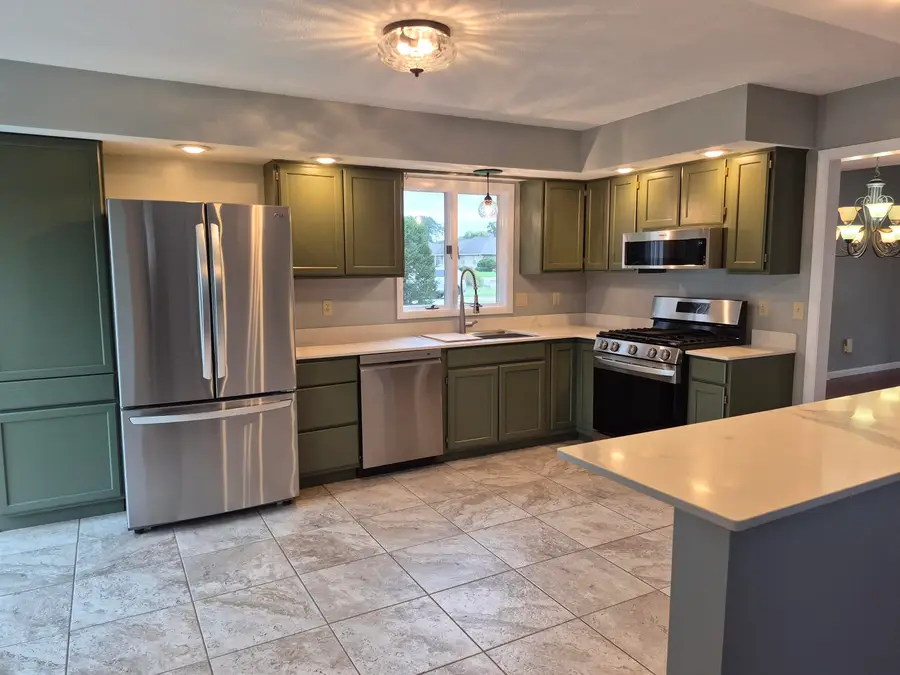 11689 S Strohm Drive, Mishawaka, IN 46545 - #2