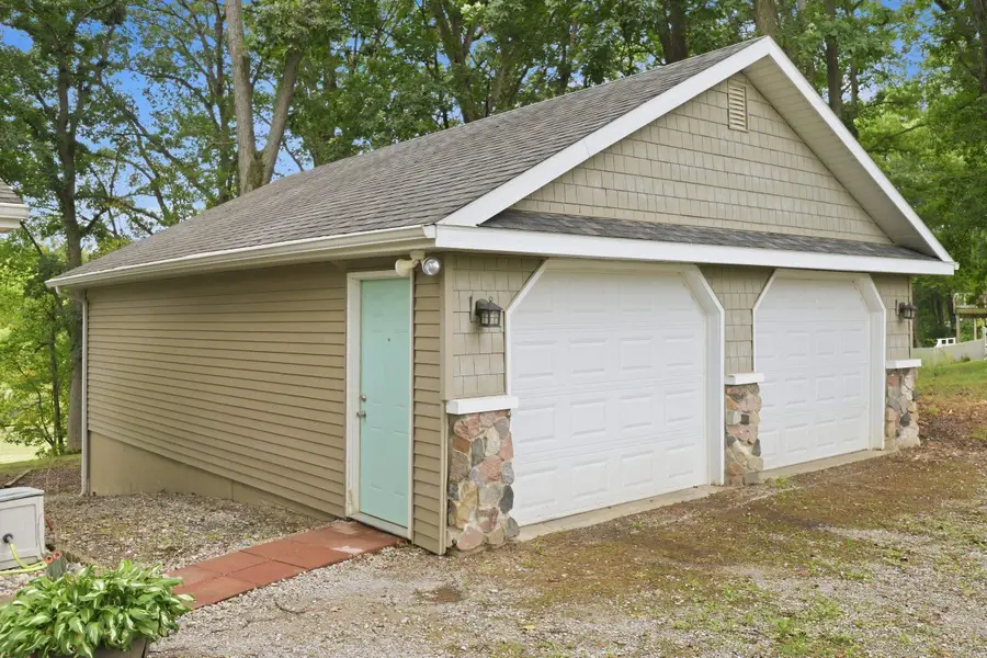 2095 W 70 N, Angola, IN 46703 - #3