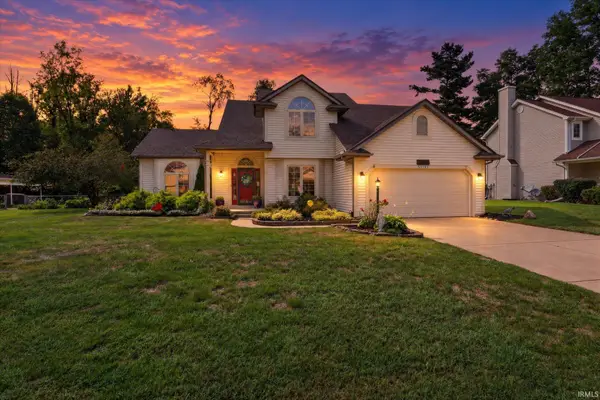 53187 Holly Fern Court, South Bend, IN 46637