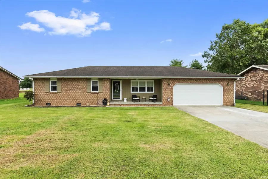 906 S Robin Street, Princeton, IN 47670 - #2