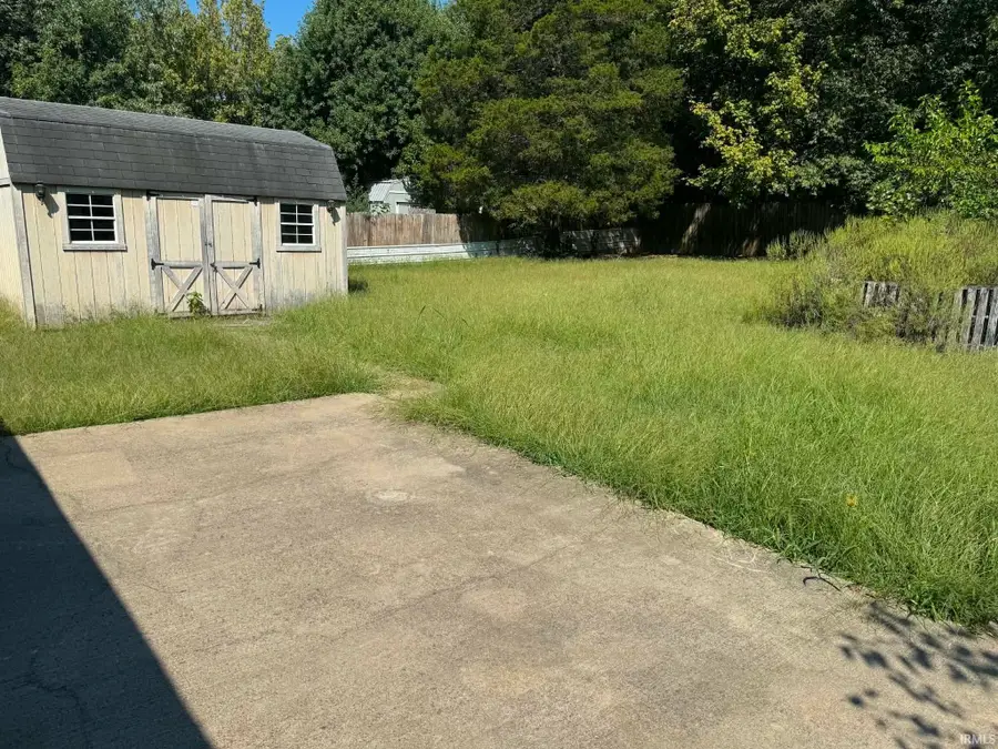 532 Pilgrim Way, Salem, IN 47167 - #2