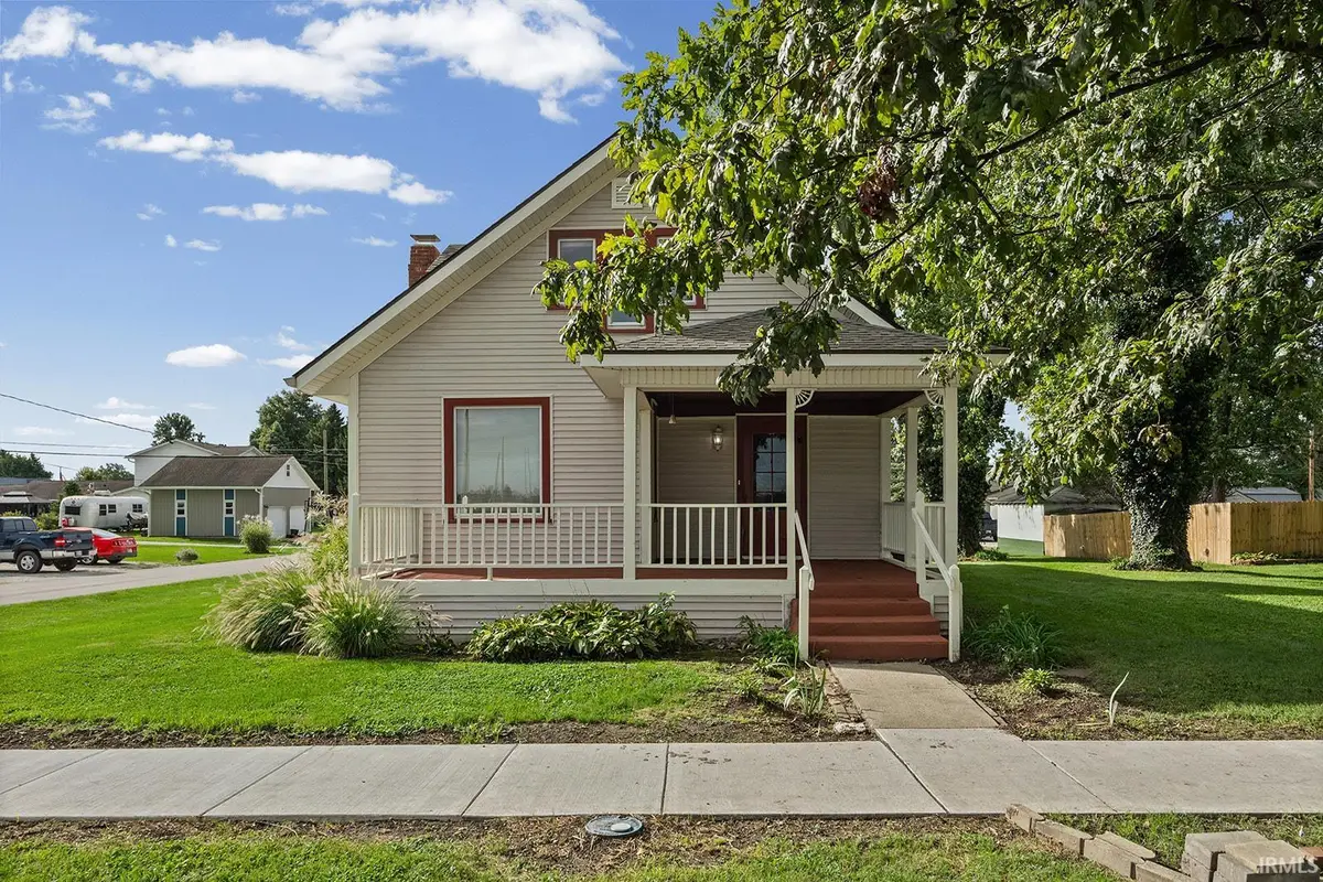 309 E Walnut Street, Chalmers, IN 47929 - #1