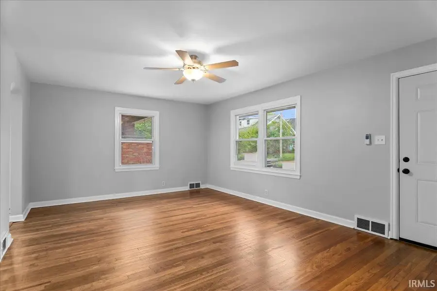 401 Schreeder Avenue, Evansville, IN 47712 - #3