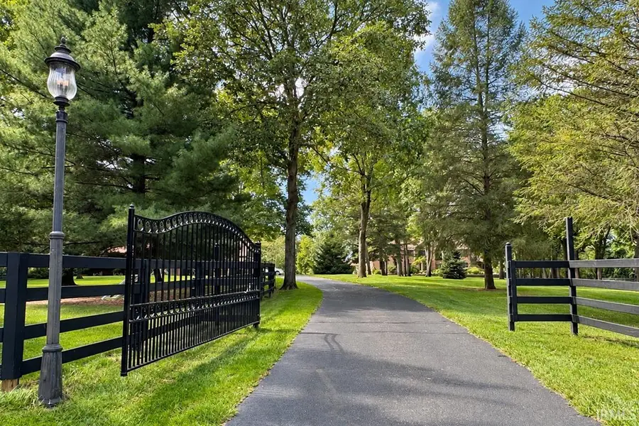 55015 Colonial Ridge Drive, Bristol, IN 46507 - #2