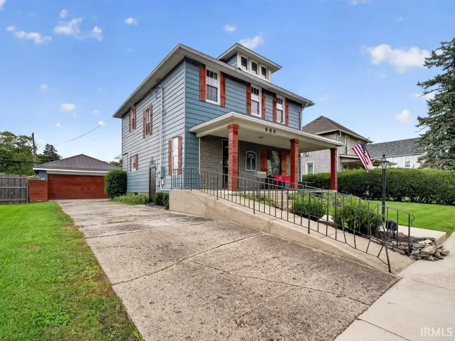 966 Charles Street, Huntington, IN 46750 - #2