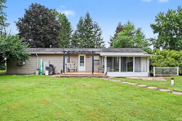 10600 N 250 E Road, Milford, IN 46542