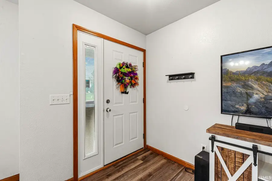 65807 New Dawn Avenue, Goshen, IN 46528 - #2