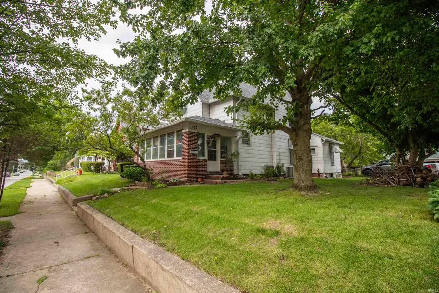 553 N Clay Street, Frankfort, IN 46041 - #3