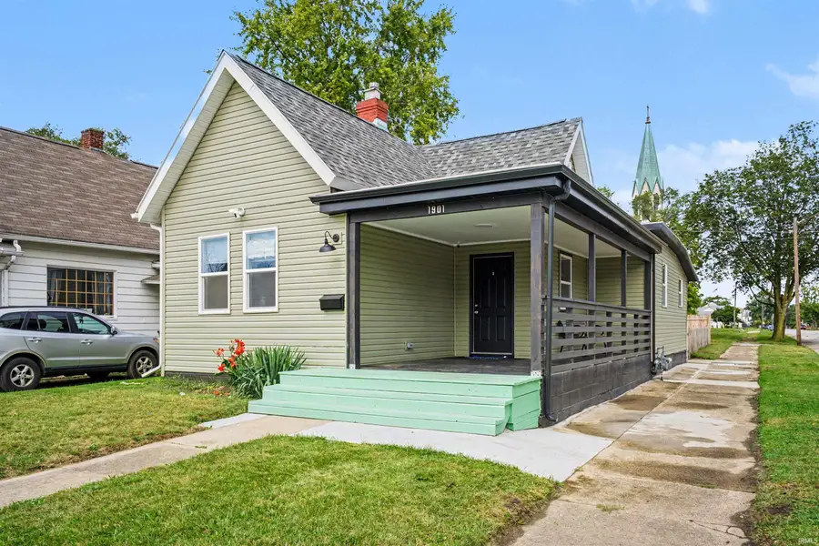 1901 Linden Avenue, South Bend, IN 46628 - #2