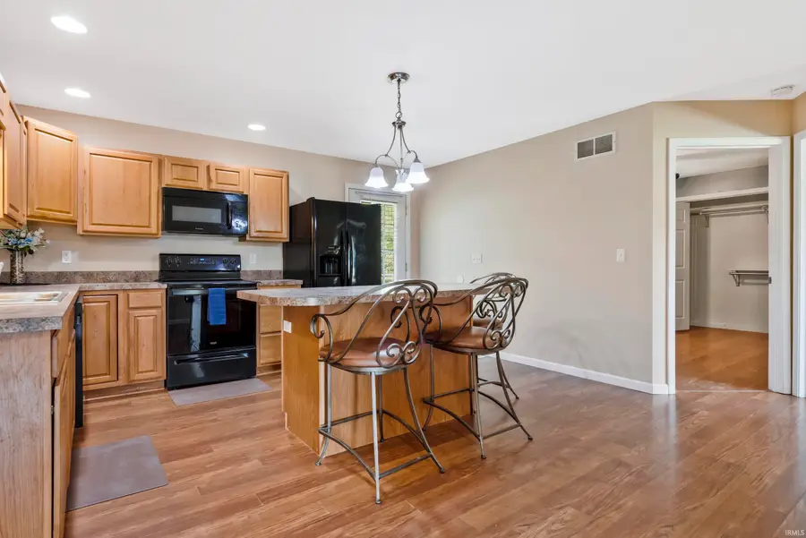 2202 E Iowa Street, Evansville, IN 47711 - #3
