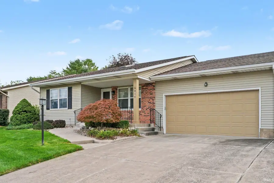 5814 Aberdeen Drive, South Bend, IN 46614 - #3