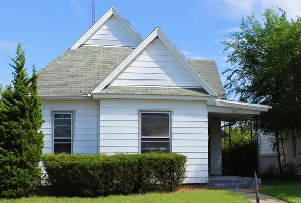 710 Laporte Avenue, South Bend, IN 46628