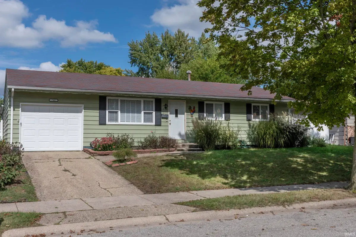 746 E 11th Street, Mishawaka, IN 46544 - #1