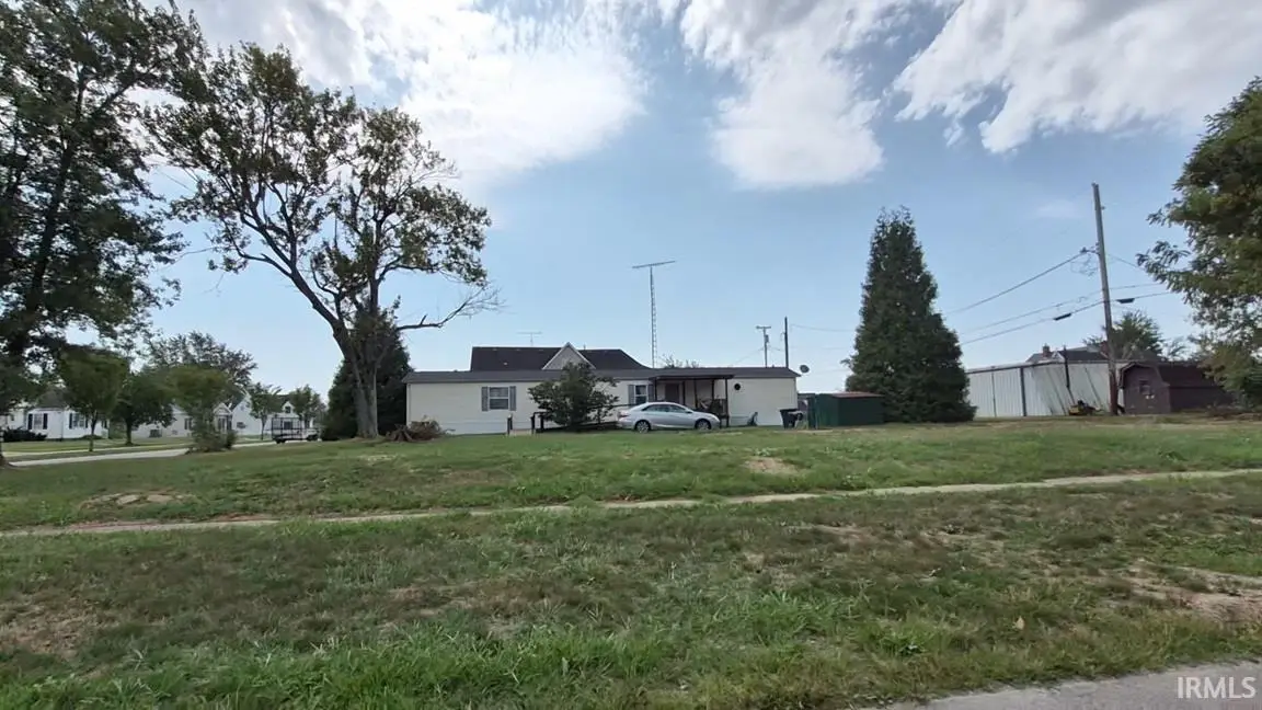 490 NE 10th Street, Linton, IN 47441 - #1