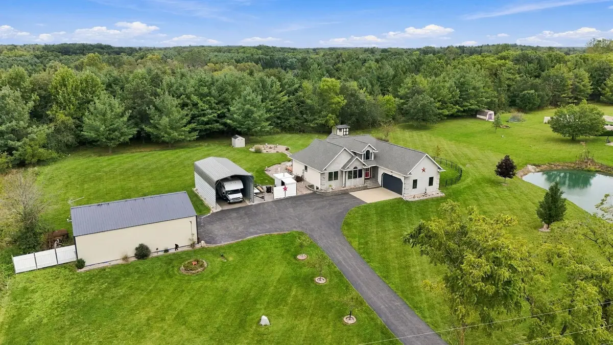 3082 E 400 N, Fremont, IN 46737 - #1